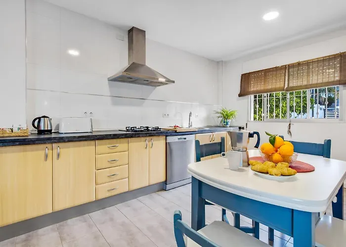 Villa Lovely Mananas - Piscina, Barbacoa Y Vistas Ideal Familias